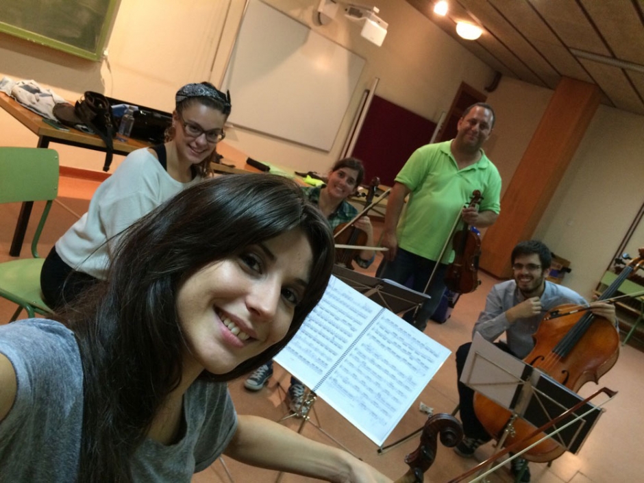 Con quinteto Tarantela durante un ensayo. Salamanca, Octubre de 2014